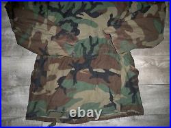 1980s Vtg US Army Camo Cold Weather Mens Golden MFG Coat Jacket Size Small Long