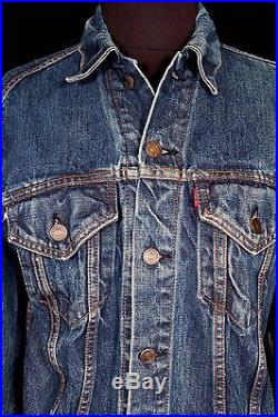 A Very Rare Vintage Late 1960's Big E Levi Blue Denim Jacket Size Small