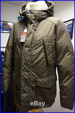 CP COMPANY ANTARTIC KHAKI GREEN PARKA Size 52 NEW WITHOUT TAGS