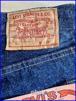 DEADSTOCK Vintage Levis 501 Jeans Made in Great Britain W30 L38