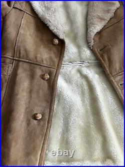 London Fog Maincoats Sheepskin Suede Shearling Lined Men or Women Over Coat VTG