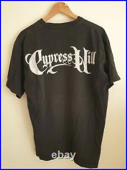 Mens pre owned clothing 90s XL Vintage Cypress Hill skull&bones Tshirt