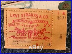 True Vintage Levi’s 501/ Dead-stock 1975/ With Tags/ Size 32 x 36/ Made in USA