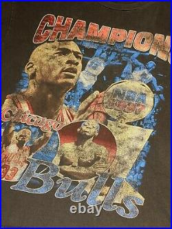 VINTAGE RARE CHICAGO BULLS champions LAST DANCE 90s rap tee shirt Jordan Rodman