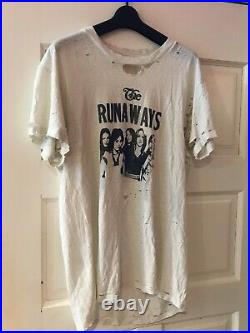Vintage 1970s 70s The Runaways White Distressed Tour T-Shirt Paper Thin
