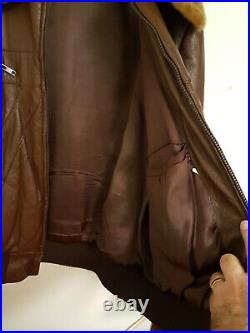 Vintage 70's Bobby Hull Victoria Leatherdown Jacket. Size 44 Superb Condition
