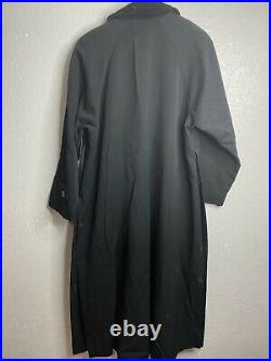 Vintage Bergdorf Goodman Trenchcoat Men's Medium Black Velvet Collar Long Jacket