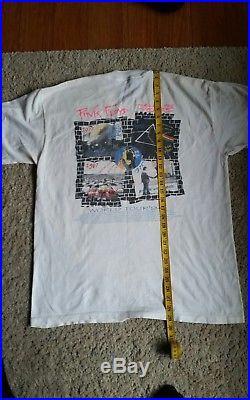 Vintage Pink Floyd shirt. 90s concert tshirt. Original tour tshirt. Led zeppelin