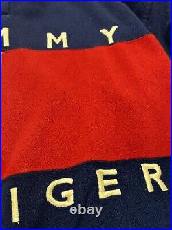Vintage Tommy Hilfiger BIG FLAG SPELL OUT Size M Fleece Pullover Sweater Jacket